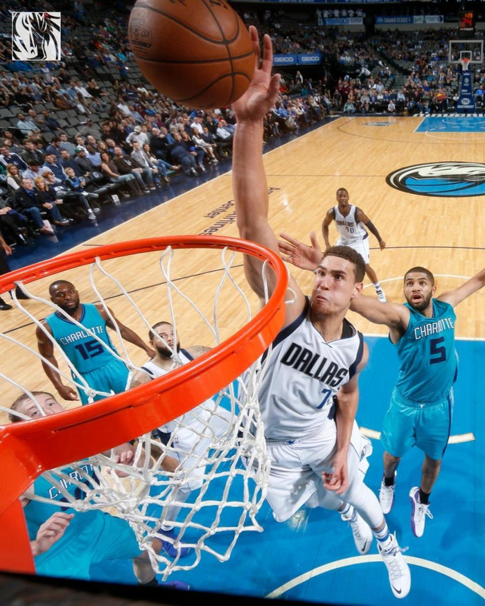 开元棋牌试玩- 独行侠将比赛带回达拉斯 