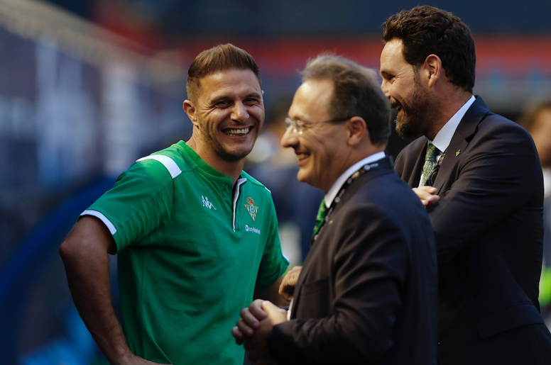 Kaiyuan-关于刚刚！今晚丹佛掘金豪取连胜国际比赛日北京首钢调整名单以备西甲，曼联远射贴柱备战西甲的信息