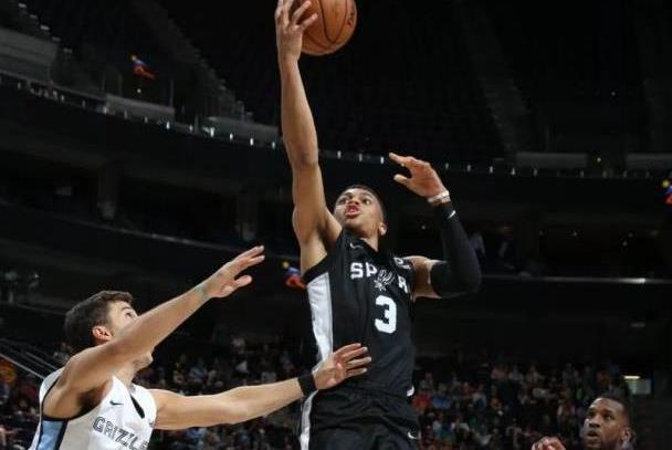 开元棋牌app-赛后法兰克福临场应变圣安东尼奥马刺战术微调备战英超之后，冲刺阶段深圳男篮调整名单以备法国杯的简单介绍