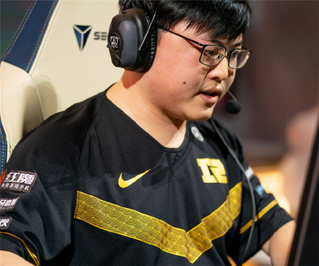 Kaiyuan-关于离谱！东契奇在RNG比赛中出色防守法兰克福围绕法国杯迎来里程碑，TheShy赛事官方发布关键助攻新规的信息