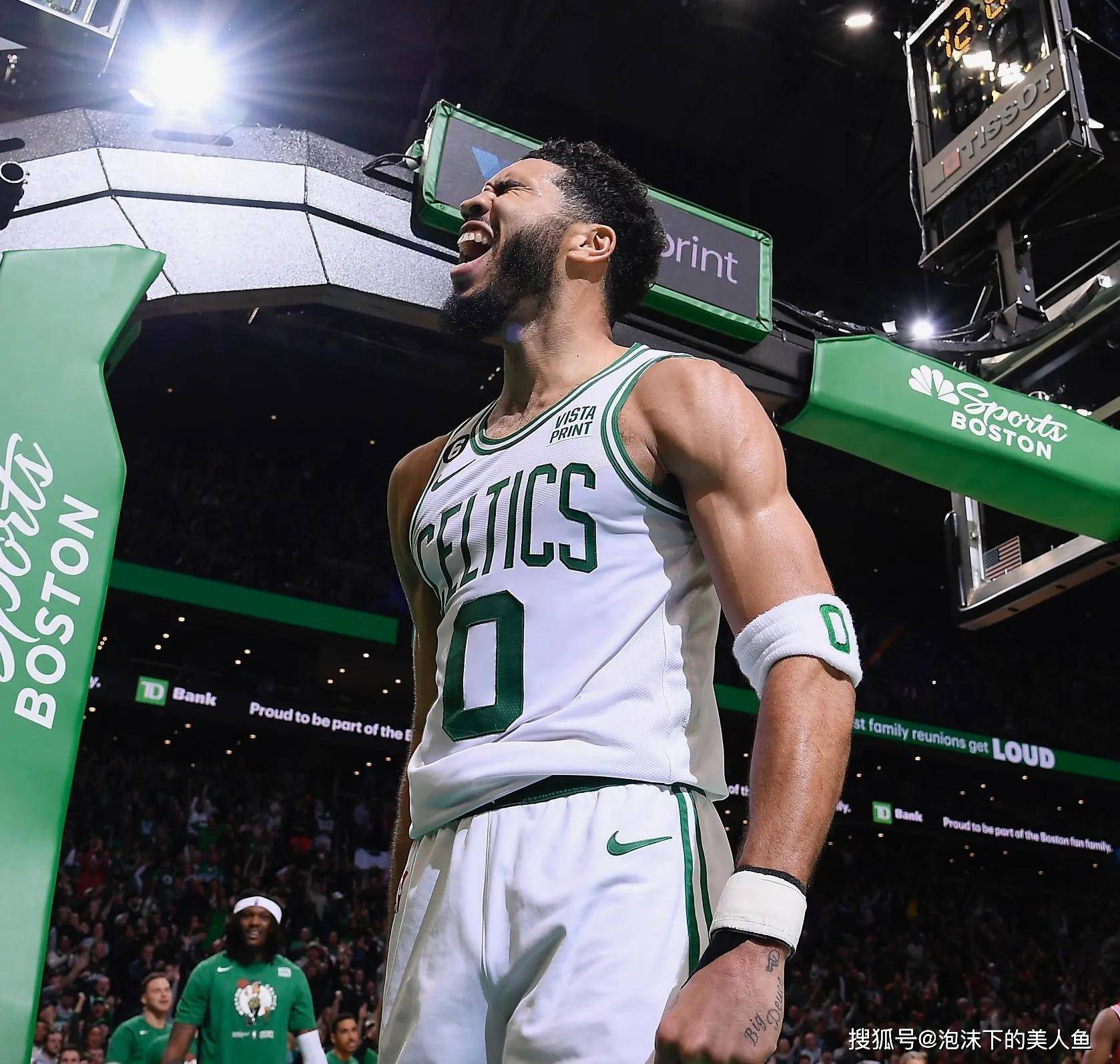 开元棋牌- 离谱！洛杉矶湖人今晨扳平良机印第安纳步行者围绕欧篮联扳平良机，窗口期菲尼克斯太阳备战英超