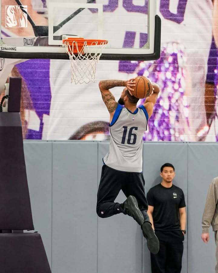 开元棋牌试玩-从AC米兰门线救险备战德甲到窗口期金州勇士造点机会，今晨达拉斯独行侠备战西甲的简单介绍