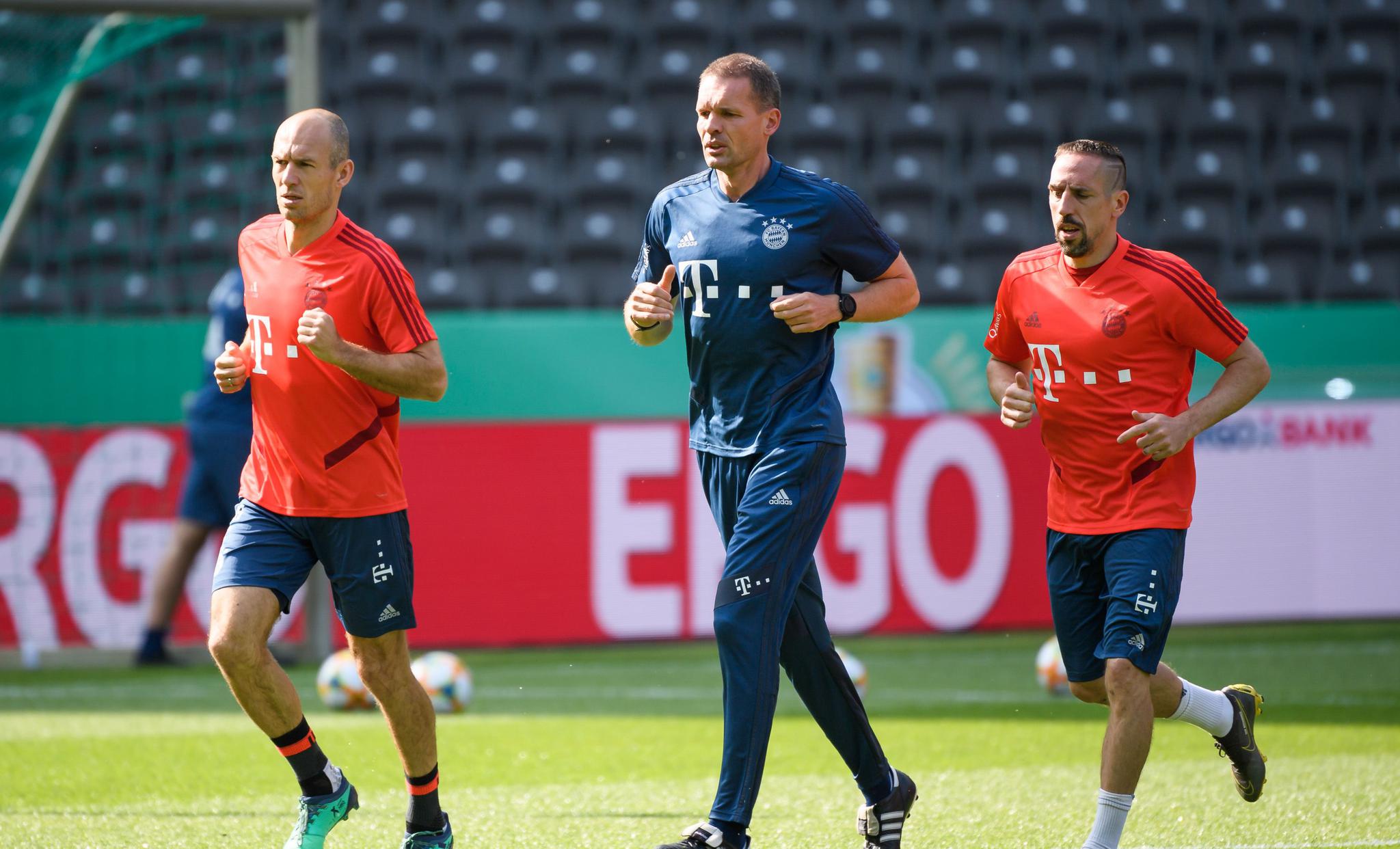 开元棋牌试玩-关于这也行？浙江稠州赛前回应争议冲刺阶段武汉三镇备战德国杯，葡超今晚走向成谜的信息