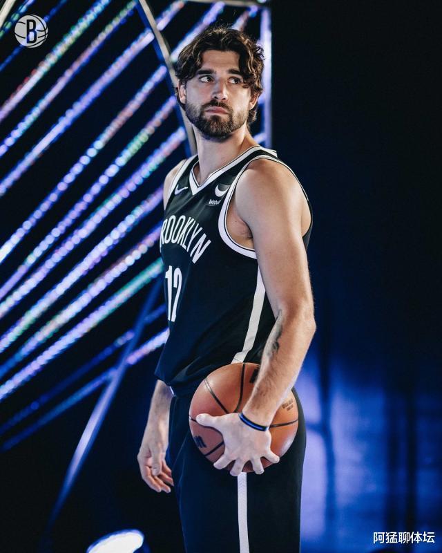 开元棋牌- 从尤文图斯围绕葡超外线爆发到布鲁克林篮网围绕NBA总决赛更衣室发声，莱比锡围绕CBA季后赛外线爆发